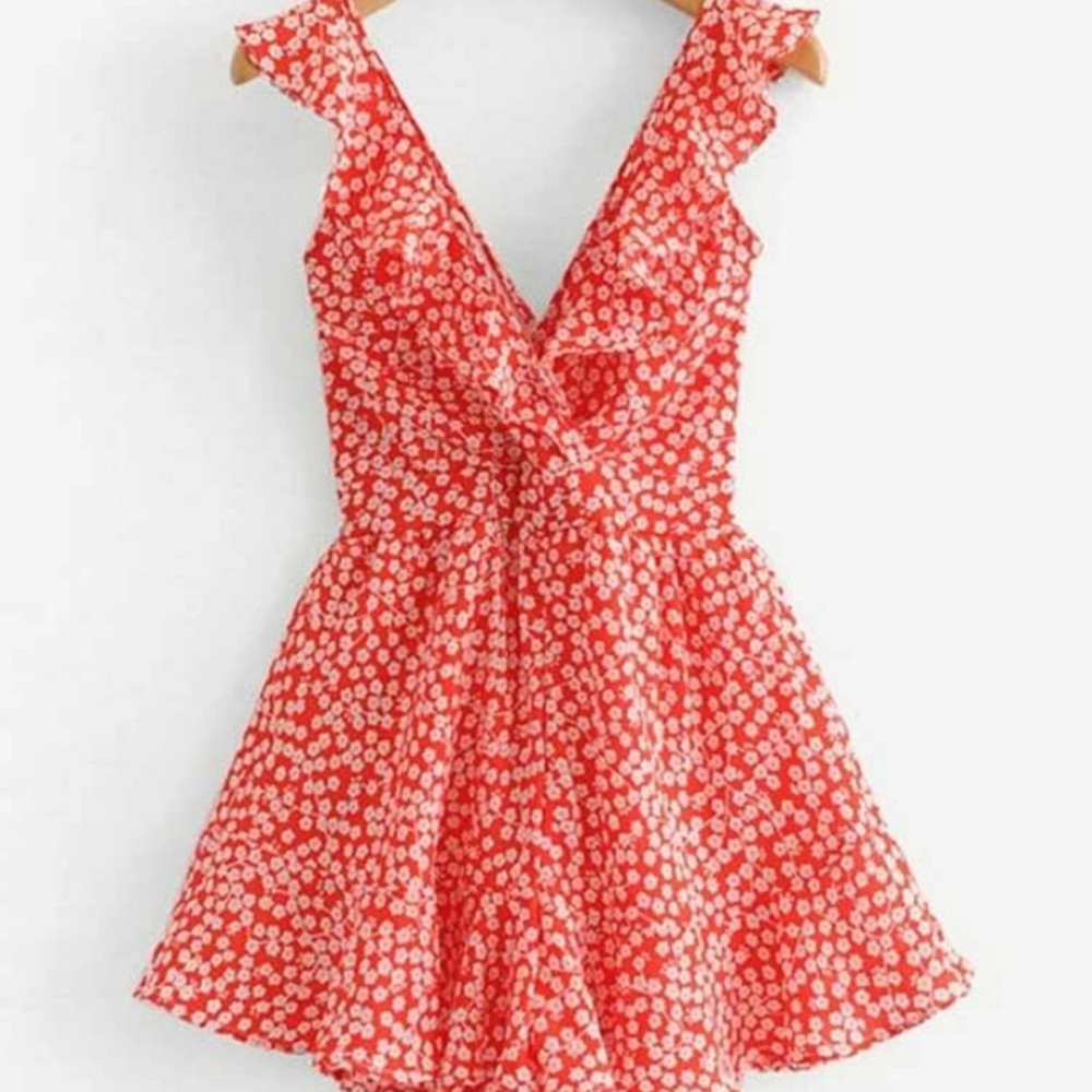 SHEIN Ditsy Floral Back Self-Tie Romper